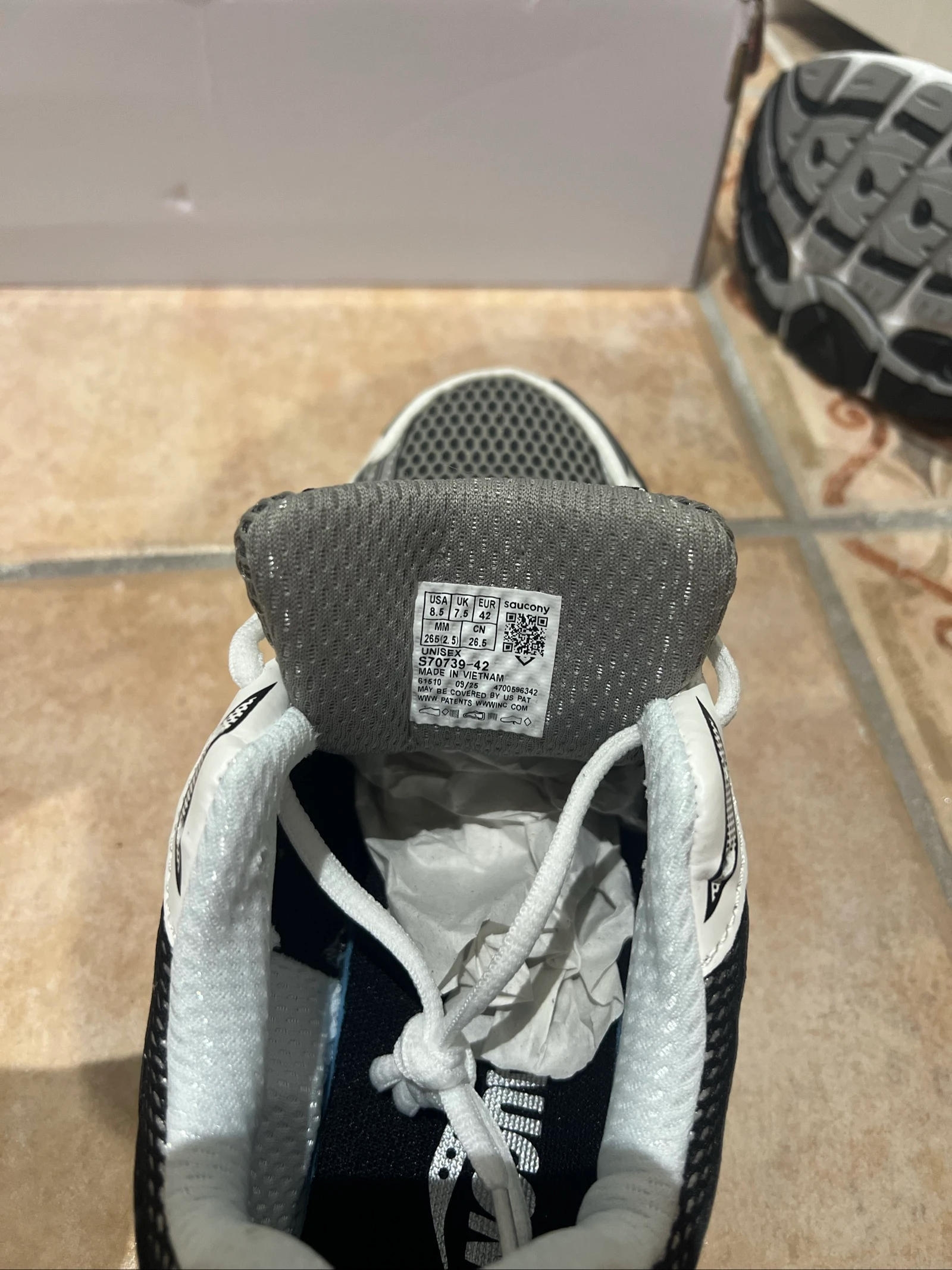 Saucony ProGrid Omni 9 – photo 9